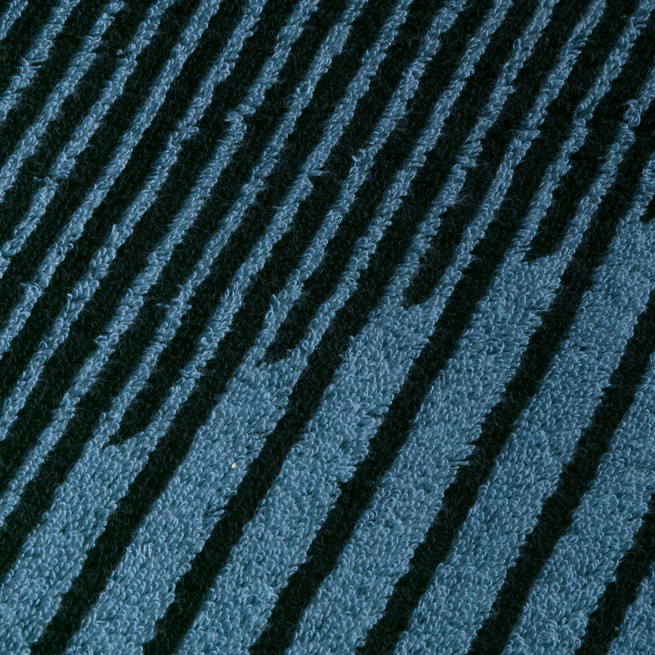 Illusions Duschtuch 67X140 cm(steelblue/black)