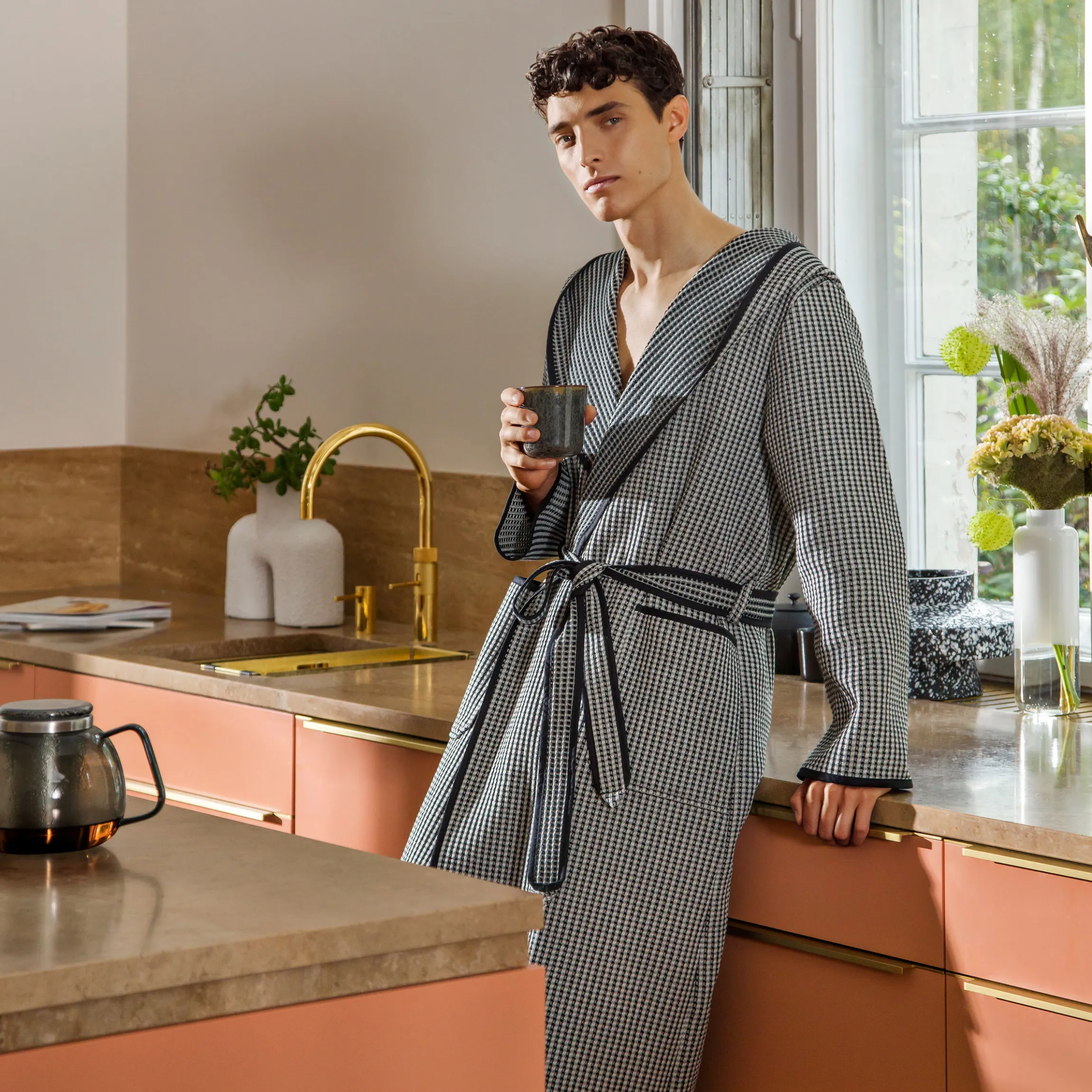 New Heritage Bademantel mit Kapuze grau(black/nature)